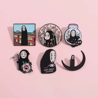 เครื่องประดับ เข็มกลัด รูปการ์ตูนอนิเมะ Spirited Away Pin น่ารัก สีดํา เหมาะกับของขวัญเพื่อน