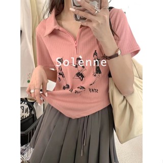 Solenne  เสื้อครอป เสื้อยืดผู้หญิง ครอป baby tee สาวเรโทร 2023 NEW Style Stylish ทันสมัย พิเศษ Beautiful A99J1WX 36Z230909