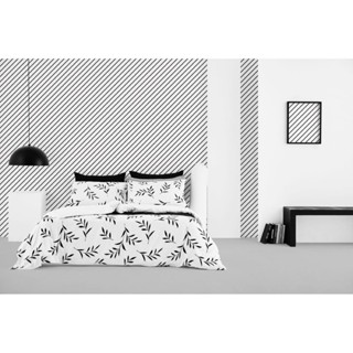 SB Design Square ผ้านวม  Lotus รุ่น Black&amp;White : LI-BW-02W ขนาด 100"x90" (229x254)