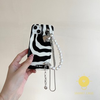 For เคสไอโฟน 14 Pro Max [Zebra-stripe Style Pearl Metal Chain] เคส Phone Case For iPhone 14 Pro Max Plus 13 12 11 For เคสไอโฟน11 Ins Korean Style Retro Classic Couple Shockproof Protective TPU Cover Shell