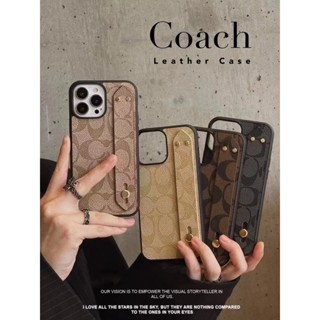 เคสโทรศัพท์มือถือหนัง พร้อมสายคล้องมือ ลาย Coach สําหรับ iPhone 14 Pro Max 13 12 Pro Max 11 Pro Max X XS Max XR