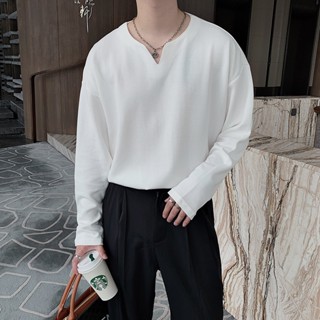 เสื้อยืดแขนยาว คอวี ทรงหลวม สีขาว แฟชั่นฤดูใบไม้ร่วง สไตล์เกาหลี สําหรับผู้ชาย