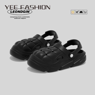 YEE Fashion Yee Fashion รองเท้าแตะชาย รองเท้าแตะหูหนีบผู้ชาย รองเท้าแตะเท่ๆ ใส่เดินสบาย 31Z071708 สวยงาม Chic Trendy Korean Style D24E01Q 37Z230910