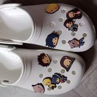 CROCS เข็มกลัด ลายการ์ตูนอนิเมะ Iron Man Sanrio Jibbitz Thor Marvel Jibits Croc Demon Slayer น่ารัก อุปกรณ์เสริม สําหรับตกแต่งรองเท้าผู้หญิง 10 ชิ้น