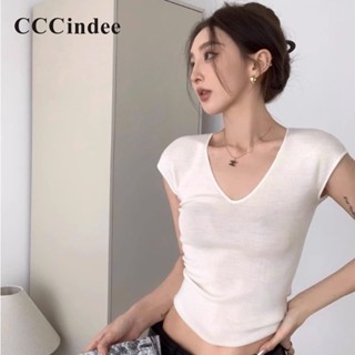 Cccindee ใหม่ เสื้อยืดลําลอง คอวี แขนกุด สีพื้น เข้ากับทุกการแต่งกาย แฟชั่นสําหรับสตรี 2023