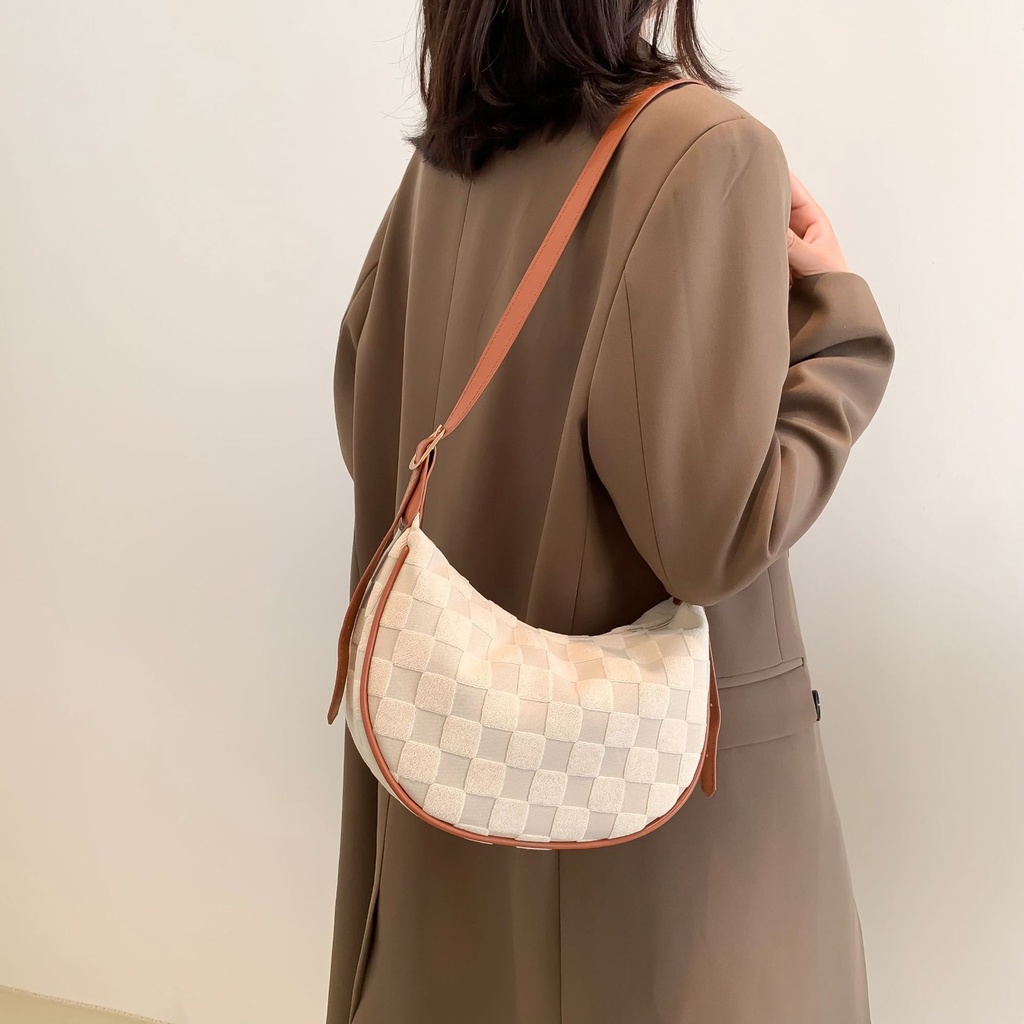 【ราคาเคลียร์】กระเป๋าถือสตรีแฟชั่นใหม่กระเป๋าสะพายไหล่เรียบง่าย - รูปที่ 2