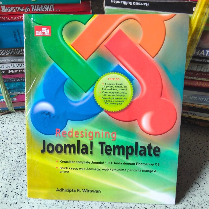 หนังสือคอมพิวเตอร์ออกแบบใหม่ Joomla TEMPLATE (Adhicipta R. ฮีโร่)