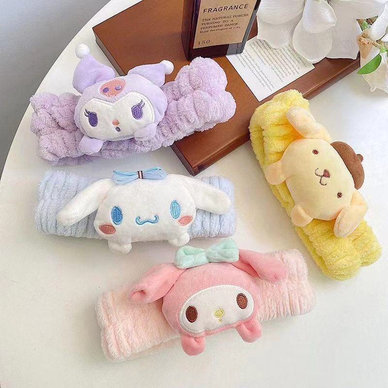 Kawaii Kuromi Cinnamoroll My Melody ที่คาดผม อะนิเมะ Sanrio น่ารัก ตุ๊กตา โบว์ แต่งหน้า ล้างผม เครื่องประดับผม ของขวัญ สําหรับเด็กผู้หญิง