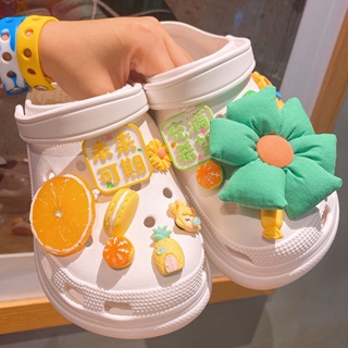 เข็มกลัด แต่งสายโซ่ อุปกรณ์เสริม สําหรับตกแต่งรองเท้า Crocs Jibitz Crocs Jitbitz การตกแต่งการอุดตัน ตกแต่งรองเท้า เสน่ห์ของหลุม 洞洞鞋装饰