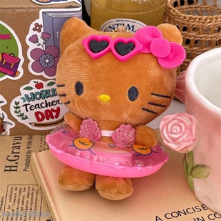 ตุ๊กตาฟิกเกอร์ รูปการ์ตูน Hello Kitty น่ารัก สีน้ําตาล สไตล์ฮาวาย สําหรับแขวนตกแต่งกระเป๋า