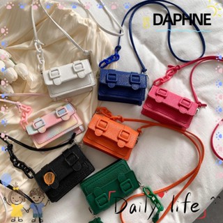 Daphne กระเป๋าสะพายไหล่ หนัง PU ทรงสี่เหลี่ยม ขนาดเล็ก น้ําหนักเบา พร้อมสายสะพาย แฟชั่นสําหรับสตรี