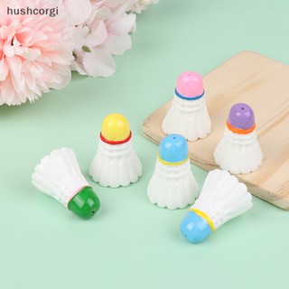 [hushcorgi] ใหม่ พร้อมส่ง ตุ๊กตาแบดมินตันเรซิ่นจิ๋ว DIY อุปกรณ์เสริม สําหรับตกแต่งบ้านตุ๊กตา 2 ชิ้น