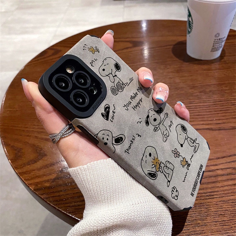 เคสสําหรับ Iphone 11Pro MAX 14PRO MAX 11 12/6/7/8/plus XR Xmax/15/16promax Snoopy ทั่วเคสโทรศัพท์หน้าจอ รวมทุกอย่าง lambskin ปกอ่อนป้องกันการล่มสลาย