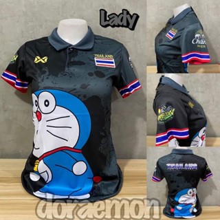 เสื้อกีฬาแขนสั้น ลายทีมชาติไทย DORAEMON JERSEY จากไทยแลนด์ สําหรับผู้ใหญ่