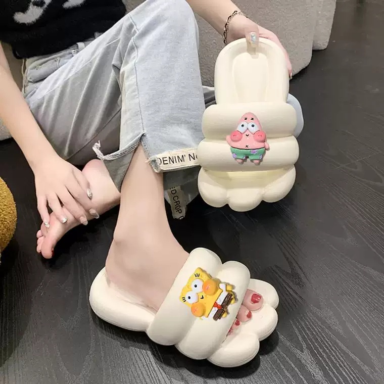 🍓EnJoy🍓 พร้อมส่ง (LT-SPB)  รองเท้าแตะแบบสวมส้นแบน ตรงหัวหยัก ลายตัวการ์ตูน