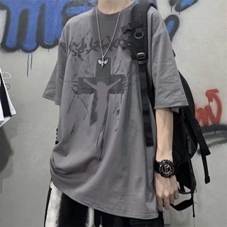 เสื้อยืดแขนสั้น พิมพ์ลายไม้กางเขน ทรงหลวม เข้ากับทุกการแต่งกาย แฟชั่นฤดูร้อน สไตล์สตรีท สําหรับผู้ชาย