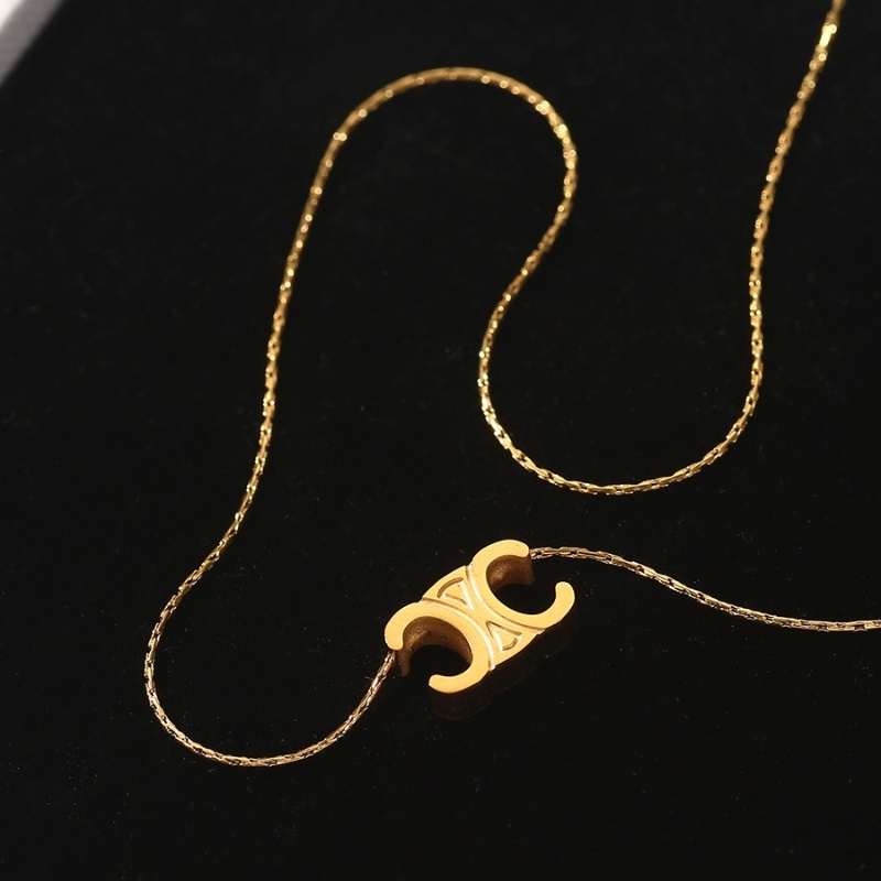 สร้อยคอเหล็กไทเทเนียม 18K จี้รูปตัว C คู่ สวยหรู เข้ากับทุกการแต่งกาย แฟชั่นสําหรับผู้หญิง