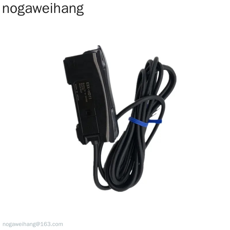 เซ็นเซอร์ Omron E3X-HD11 2M เซ็นเซอร์วัดแสง