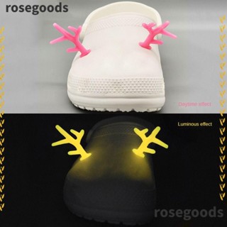 Rosegoods1 จี้รูปเขากวาง ชุบไฟฟ้า เรืองแสง DIY สําหรับตกแต่งรองเท้าผู้ชาย 4 ชิ้น