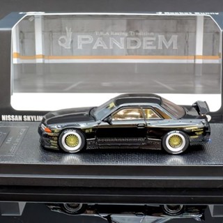 โมเดลรถยนต์ 1: 64 INNO Nissan GTR R32 Skyline Rocket Rabbit Hong Kong Limited สีดํา สีทอง