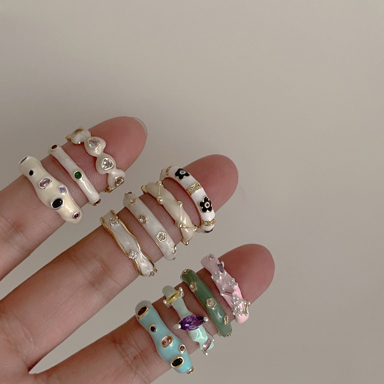 แหวนโลหะ ประดับเพทาย สไตล์เรโทร แฟชั่นสําหรับผู้หญิง