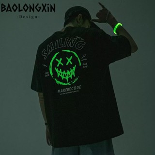 BAOLONGXIN ผู้ชายเสื้อยืดฤดูร้อนใหม่หลวมหลวมแนวโน้มด้านบนบางส่วนการแข่งขันทั้งหมดแฟชั่นสั้น-แขน