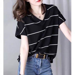 เสื้อยืด คอวี ลายทาง สีตัดกัน สําหรับผู้หญิง
