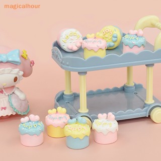 Magicalhour^^ พวงกุญแจเรซิ่น รูปเค้ก มาการอง 3D DIY สําหรับตกแต่งบ้านตุ๊กตา 5 ชิ้น