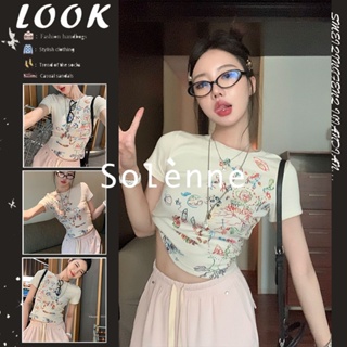 Solenne  เสื้อครอป เสื้อยืดผู้หญิง ครอป baby tee สาวเรโทร 2023 NEW Style Beautiful Unique สไตล์เกาหลี Korean Style A99J324 36Z230909