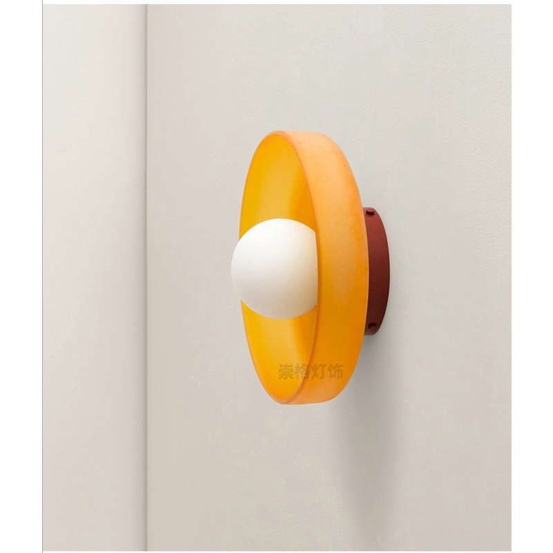 โคมไฟติดผนังห้องนอน ข้างเตียง กระจกสี สไตล์เงียบสงบ สําหรับห้องนั่งเล่น