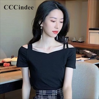 Cccindee ใหม่ เสื้อยืดลําลอง แขนสั้น เปิดไหล่ เข้ารูป สีพื้น แฟชั่นสําหรับสตรี 2023