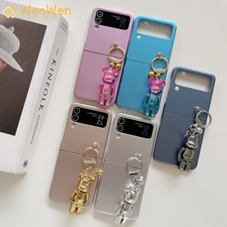 Wenwen เคสโทรศัพท์มือถือ PC แบบแข็ง ชุบไฟฟ้า ลายหมีโหด พร้อมจี้ สําหรับ Samsung Z Flip4 Z Flip3