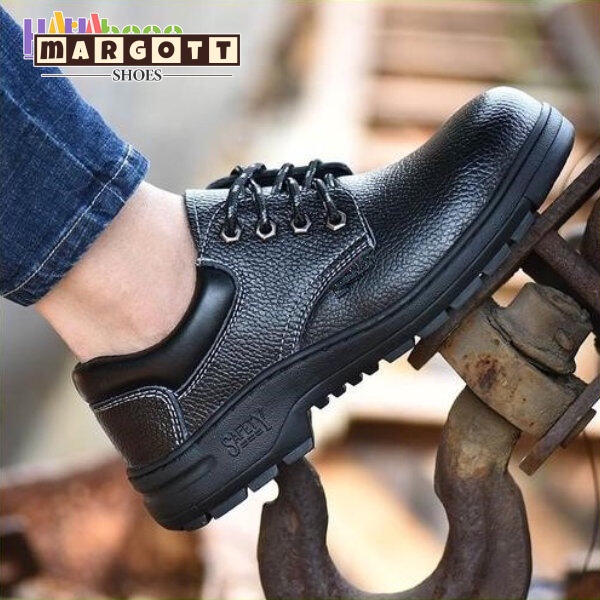 รองเท้าเซฟตี้หัวเหล็ก Safety shoes หนัง PU ดำ 39-45