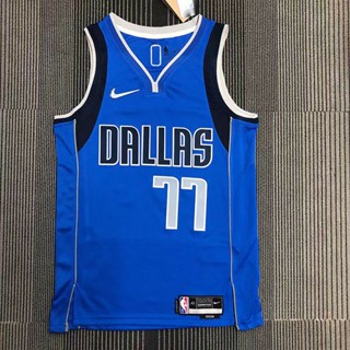 เสื้อกีฬาบาสเก็ตบอล NBA Mavericks สําหรับผู้ชาย #77 เสื้อกีฬาแขนสั้น ลายทีมชาติสวิงแมน Luka Doncic Retro City Edition ครบรอบ 75 ปี ประดับเพชร สีฟ้า 973164