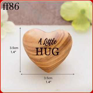 ฟิกเกอร์ไม้ รูปหัวใจ Token A Little Hug สําหรับตกแต่งบ้าน ปาร์ตี้คริสต์มาส งานแต่งงาน