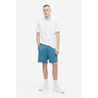 H&amp;M  Man Regular Fit Sweatshorts 0967417_9