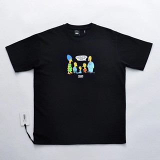 &lt; Cooperation Style ) เสื้อยืดลําลอง แขนสั้น พิมพ์ลาย Monochrome Family Simpson สําหรับครอบครัว KITH_02