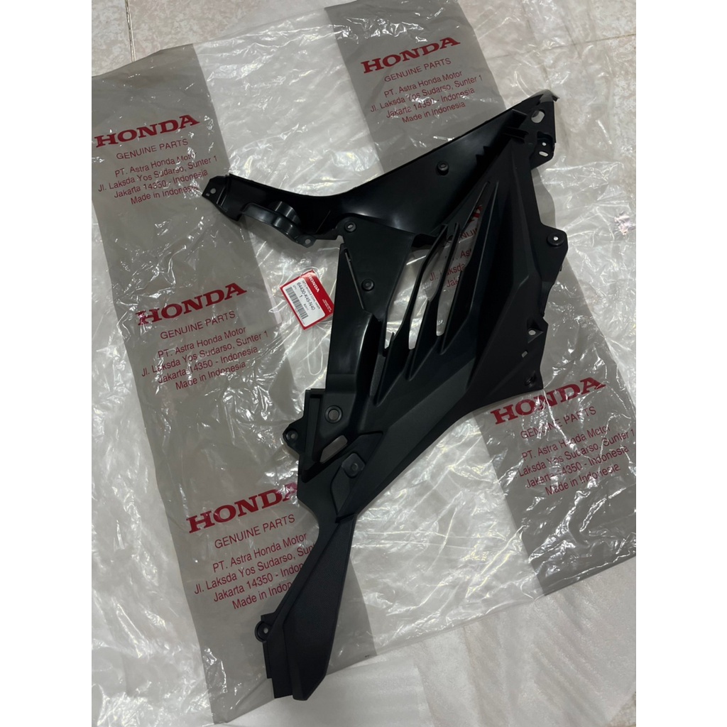 - แฟริ่งตัวกลางด้านใน ซ้าย ขวา CBR150R ปี 2019-2020 อะไหล่แท้ 64430-K45-N40 / 64330-K45-N40