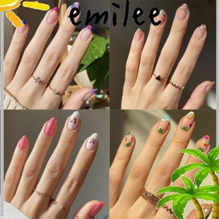 Emilee เล็บปลอม DIY สไตล์ฝรั่งเศส