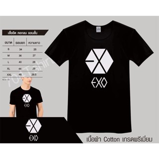 เสื้อยืดexo คอกลมแขนสั้้น สกรีนexo มีสองสีดำและสีขาว เนื้อผ้า cotton100%