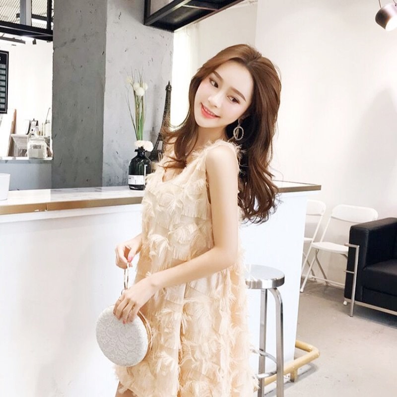 ชุดผู้หญิงไซส์ใหญ่ ชุดยาวแขนกุดคอวีพร้อมพู่ รุ่นใหม่ฤดู