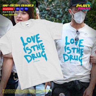 เสื้อยืดแขนสั้นคอกลมเสื้อยืด พิมพ์ลายวง Coldplay Cold Play Love Is The Drug Chris Martin 42 สําหรับผู้ชายCotton 100%  [S