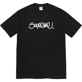 เสื้อยืดแขนสั้น พิมพ์ลายโลโก้ Sup Line Cursive