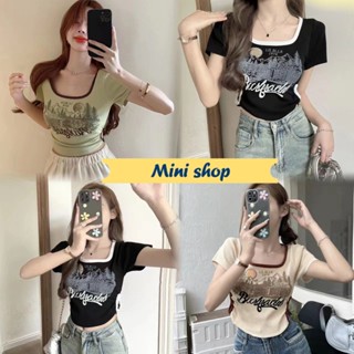 Mini shop🌸พร้อมส่ง🌸 (56098) เสื้อแขนสั้น ไหมพรม คอกลม ดีเทลลายเสื้อเท่ๆ เว้าเอวทั้งสองข้าง  -C