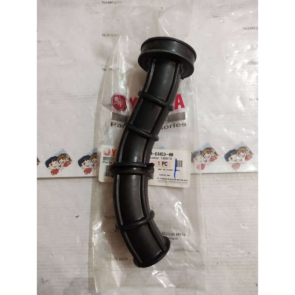 2PH-E4453-00 ข้อต่อหม้อกรองอากาศ GT125 2015-2021 อะไหล่แท้ YAMAHA