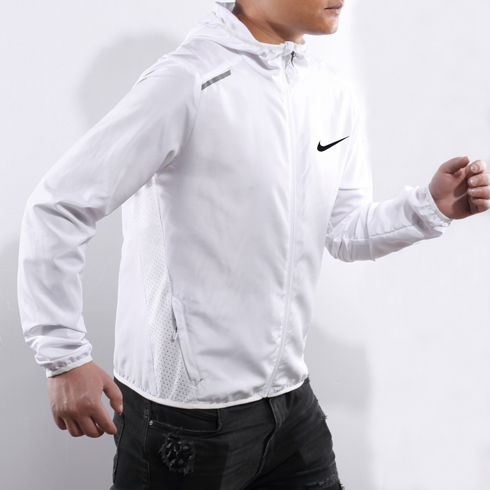 เสื้อกีฬากันแดด กันน้ํา ระบายอากาศได้ดี เหมาะกับใส่ออกกําลังกายกลางแจ้ง แฟชั่นฤดูร้อน สําหรับผู้ชาย