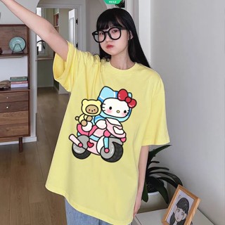 SANRIO เสื้อยืดแขนสั้นลําลอง ทรงหลวม พิมพ์ลายการ์ตูน Hello Kitty สไตล์เกาหลี แฟชั่นฤดูร้อน สําหรับผู้หญิง และนักเรียน 2023