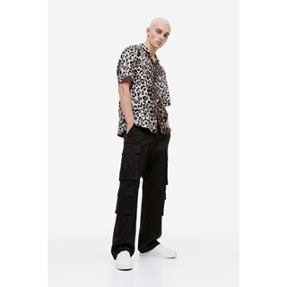 H&amp;M  Man Relaxed Fit Cargo trousers 1137326_1