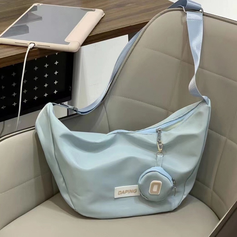 IELGY dumpling bag ญี่ปุ่นไนลอน messenger casual ความจุขนาดใหญ่กระเป๋าเกี๊ยวผ้าใบสําหรับผู้หญิง