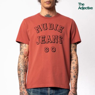 Nudie Jeans/ Roy Nudie Jeans Co T-Shirt/ เสื้อยืดคอกลมแขนสั้น เสื้อยืดคอกลม เสื้อแฟชั่น เสื้อคอกลมวินเทจ unisex tee